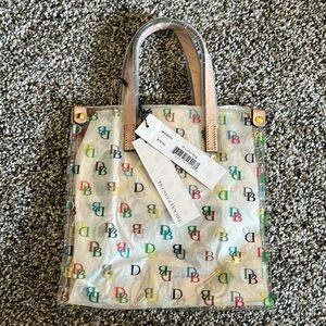Dooney & Bourke IT Lunch Bag